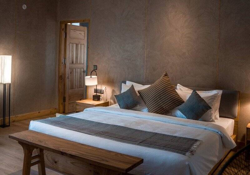 Номер Клуб, Chospa Hotel, Leh