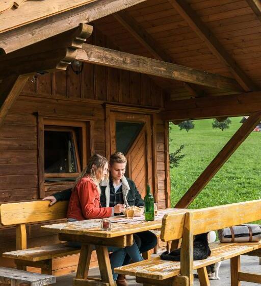 Апартаменты 2 Спальни, Knirschenhof