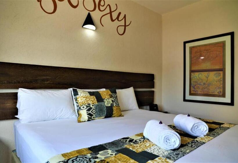Standaardkamer met Kingsize Bed, 12 Bees By Kavia