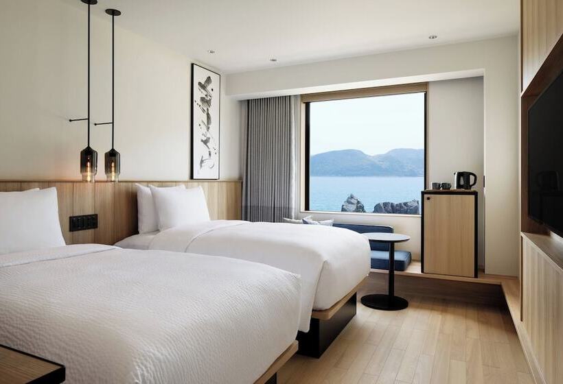Номер Стандарт Вид на Море, Fairfield By Marriott Wakayama Kushimoto