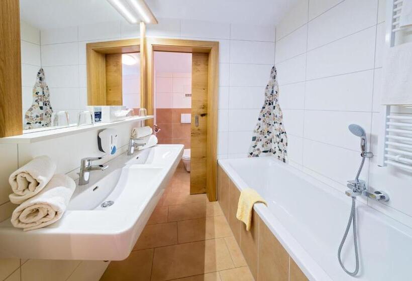 산전망 주니어 스위트, Alpenhotel Wanderniki