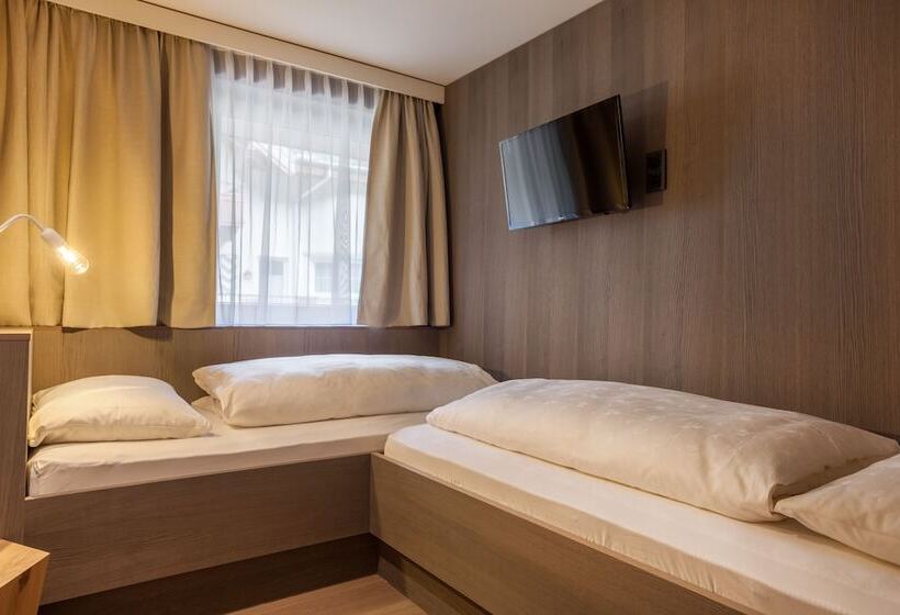 Люкс Премиум, Zillergrundrock Luxury Mountain Resort