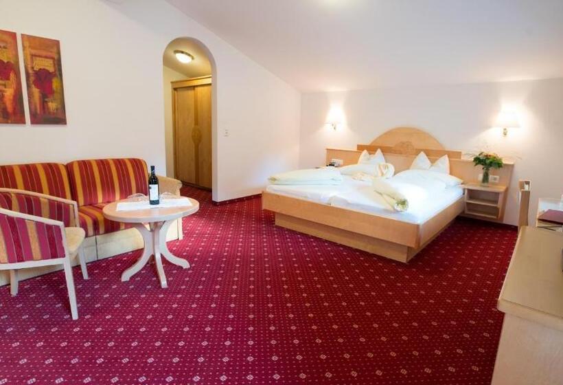 Люкс с Балконом, Superior Hotel Persal