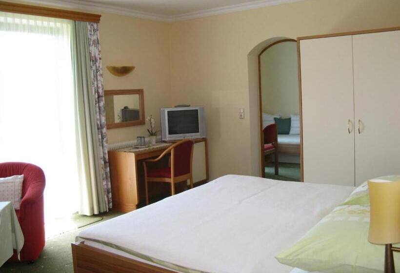 Семейный Номер, Pension Schlömmer