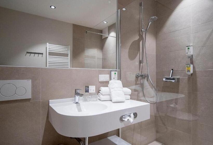 Семейный Номер, Familienhotel Felsenhof