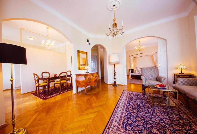 آپارتمان 1 خوابه با بالکن, Carinthia Velden