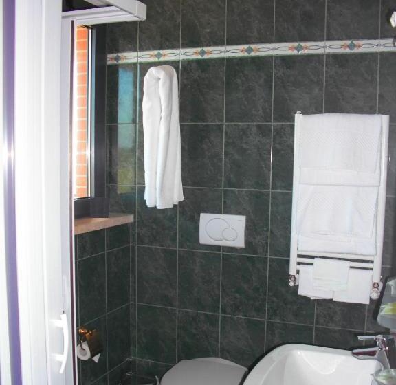 Номер Стандарт, B&b Hotel Pomezia Cortese