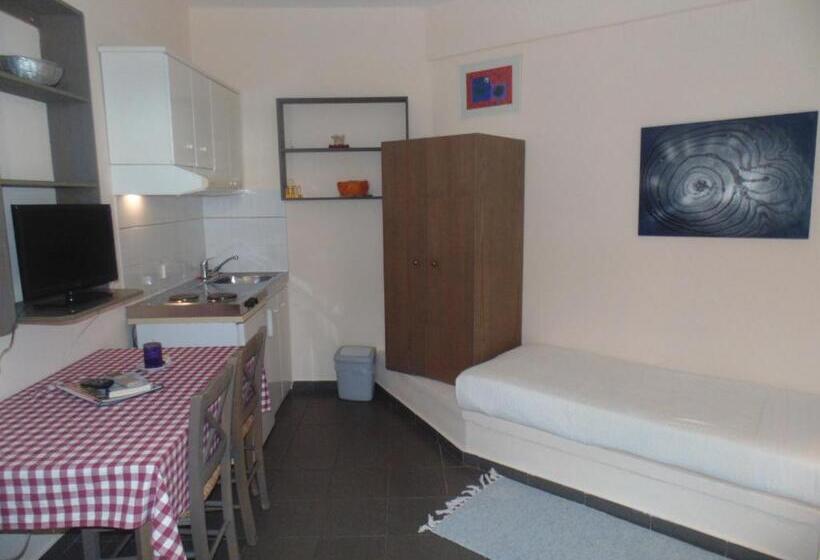 Апартаменты 1 Спальня, Heliotopos Apartments