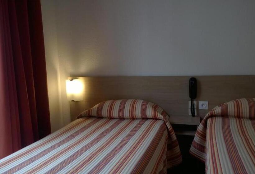 Номер Стандарт Индивидуальный, Hôtel Hélianthe
