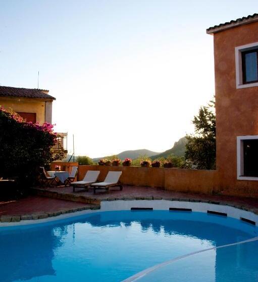 اتاق استاندارد سه نفره, Boutique Hotel Sant Andrea & Relais
