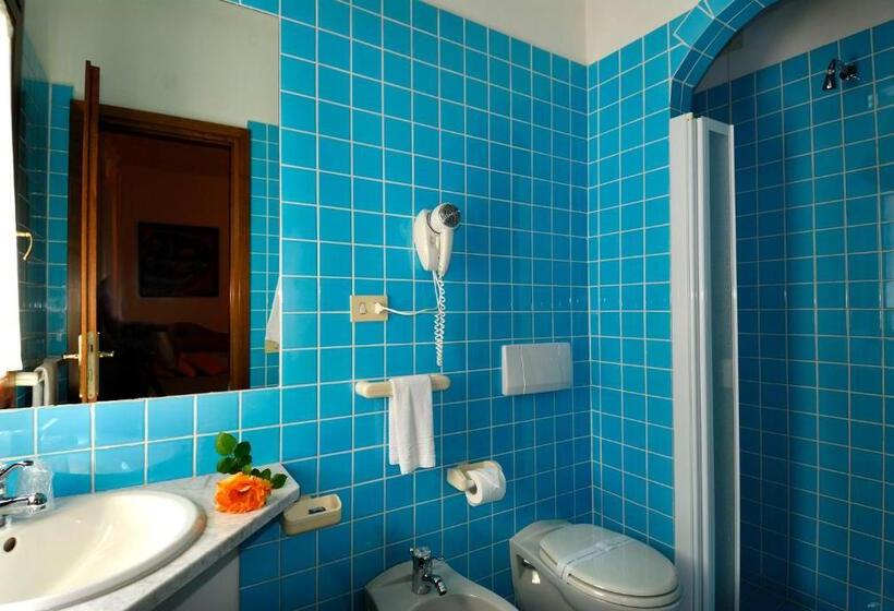 اتاق اکونومی یک تخته, Boutique Hotel Sant Andrea & Relais