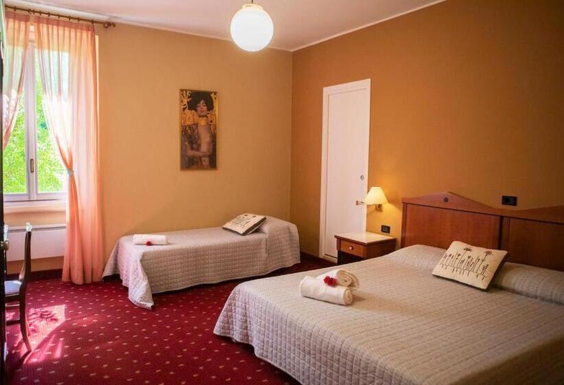 Номер Стандарт Трехместный, Milano Pool & Garden