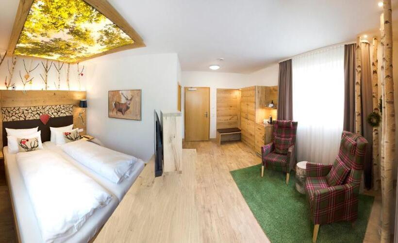 Номер Deluxe, Das Waldhotel   Genuss & Wellness Am Notschreipass
