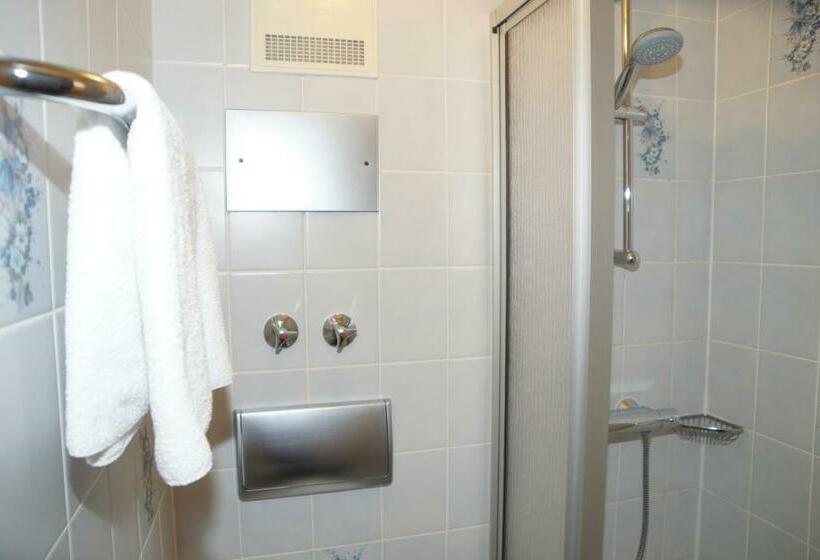 Quarto Economy Individual, Haus Am Kurpark