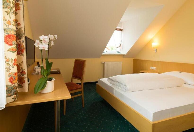 Номер Стандарт Индивидуальный, Landhotel Huberhof