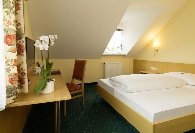 Номер Стандарт Индивидуальный, Landhotel Huberhof