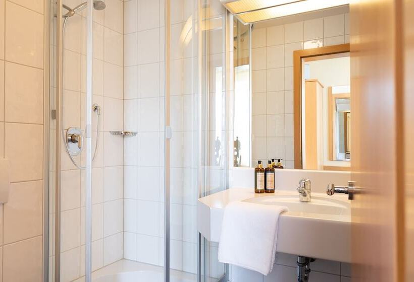 Номер Стандарт, Landhotel Huberhof