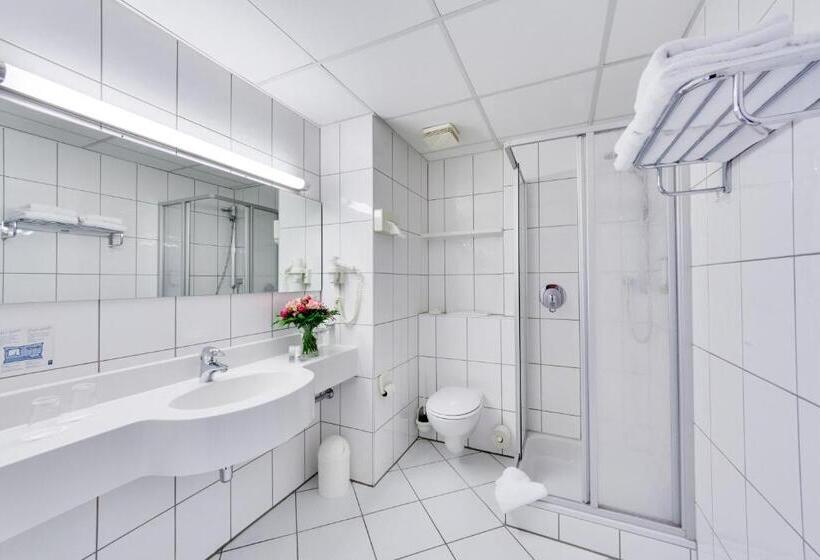 Номер Комфорт, Trans World Hotel Columbus