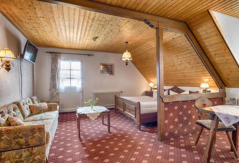 Номер Superior с Балконом, Zur Traube Schwarzwaldhotel & Restaurant Am Titisee