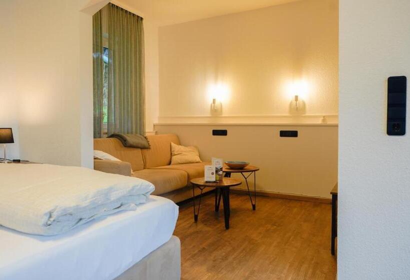 Номер Стандарт с Террасой, Landhotel Baumwipfel