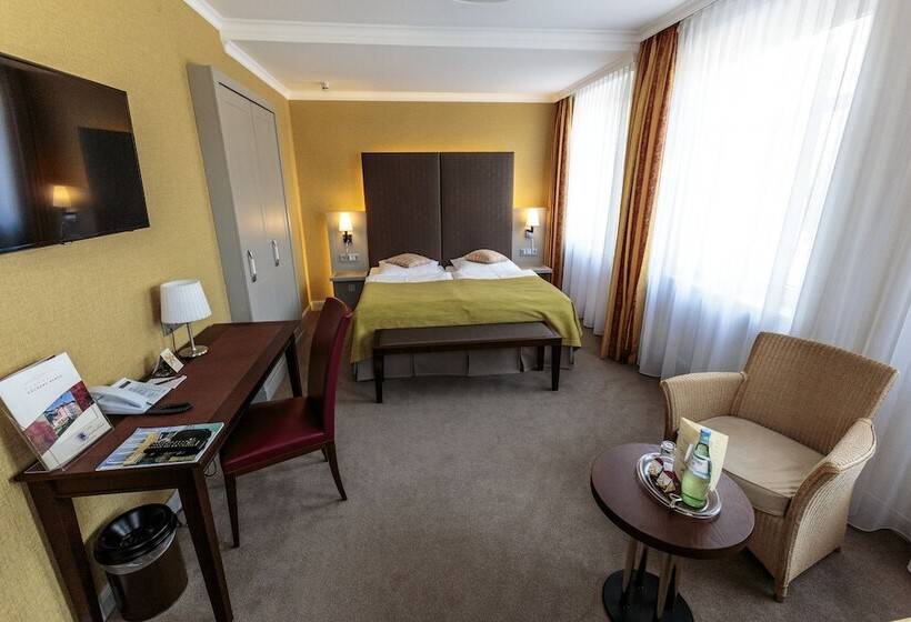 패밀리 룸, Parkhotel Güldene Berge