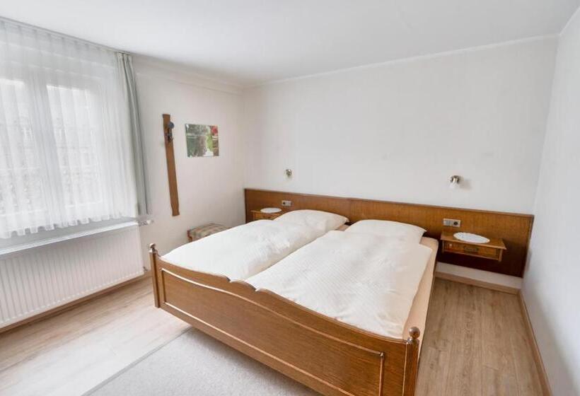 Standardzimmer, Gästehaus Korf