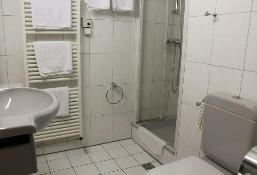 اتاق استاندارد, Müller Köln