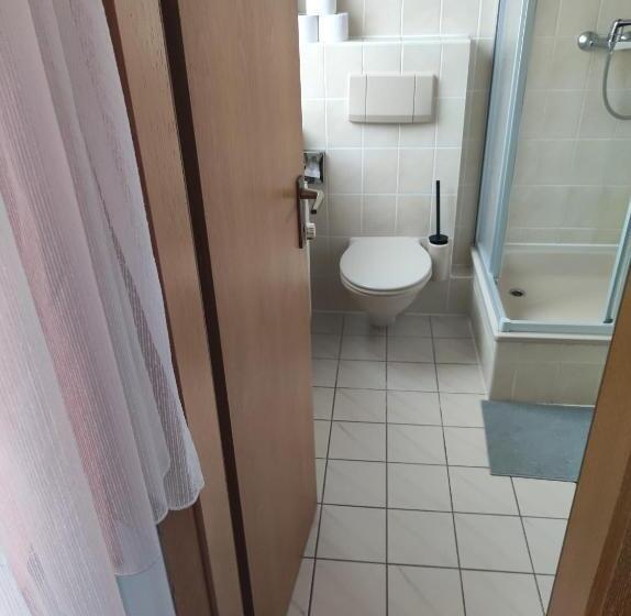 Номер Стандарт, Zimmer Am Jüdenhof