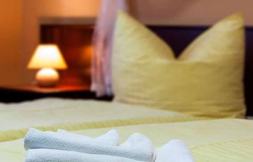 Четырехместный Номер Стандарт, Landhotel Alt Jocketa
