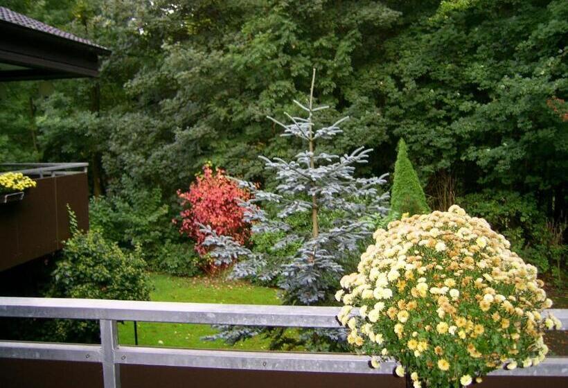 标准间, Waldpension Bielefeld