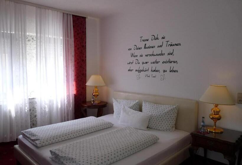 Quarto Estandar, Geissler