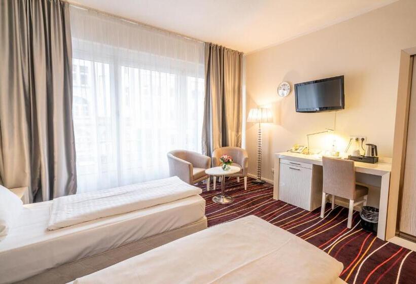 Семейный Номер, Yors Hotel Hannover City