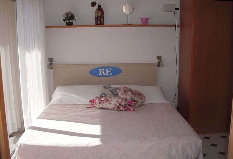 标准工作室, Residence Hotel Edy