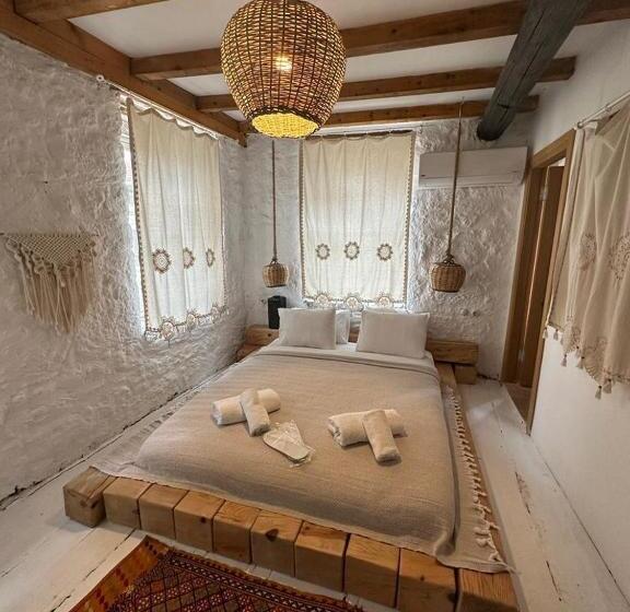 Quarto Deluxe, Bo Alacati