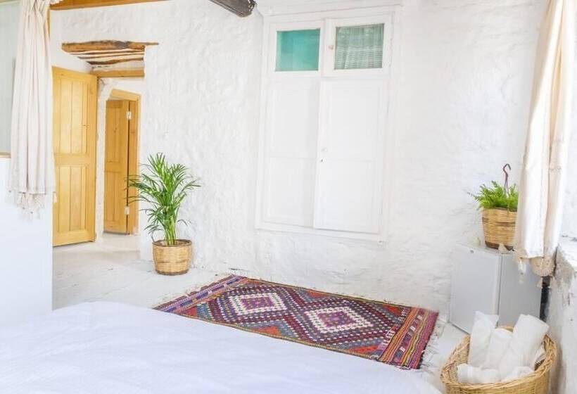Quarto Deluxe, Bo Alacati