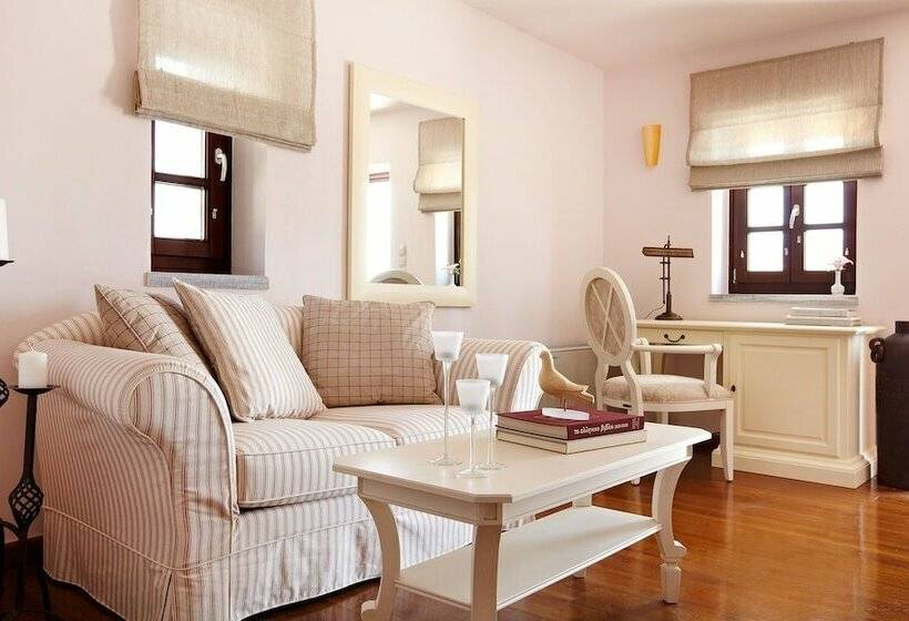 Люкс Повышенной Комфортности, Petritis Guesthouse