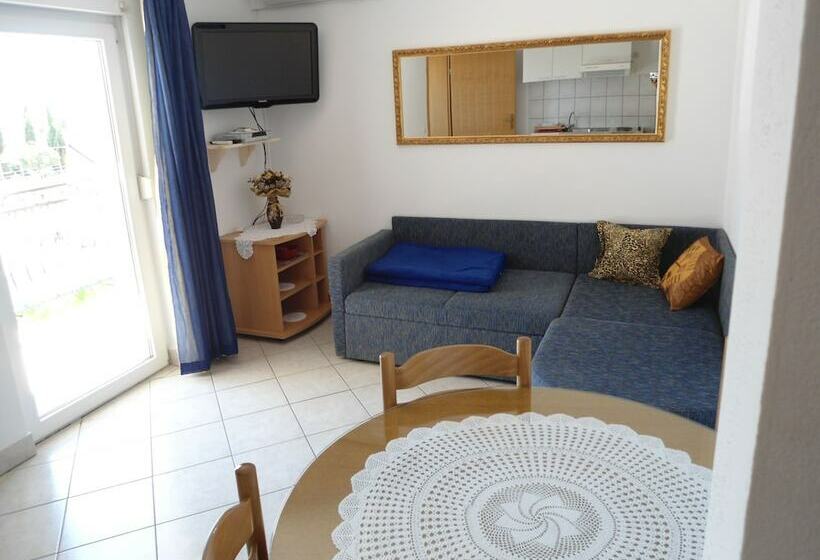 침실 2개 바다 전망 아파트, Apartmani Slavica