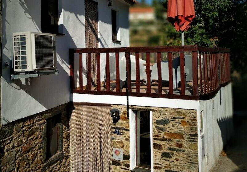 Дом 2 Спальни, Casas Da Encosta