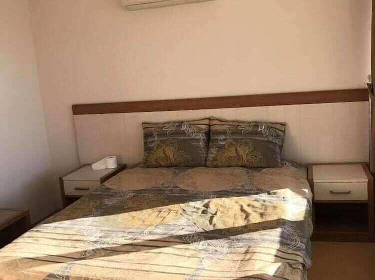 套房, Cendik Motel