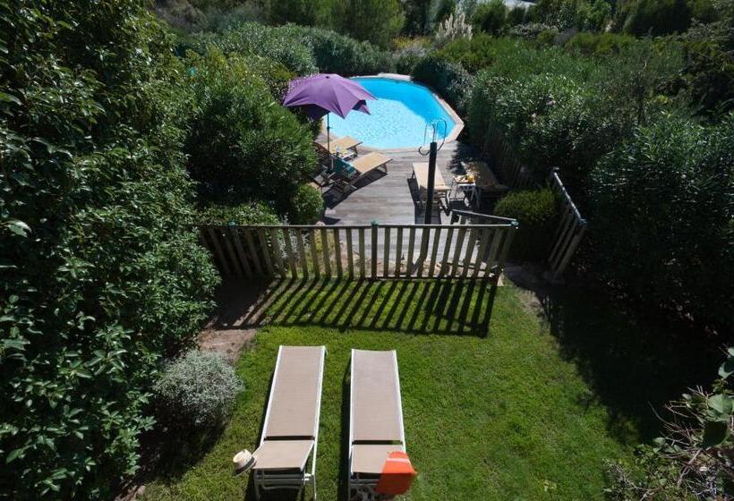 Дом 3 Спальни, Résidence Marina Di Santa Giulia