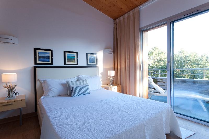 2 Bedroom Premium Apartment, Résidence Marina Di Santa Giulia