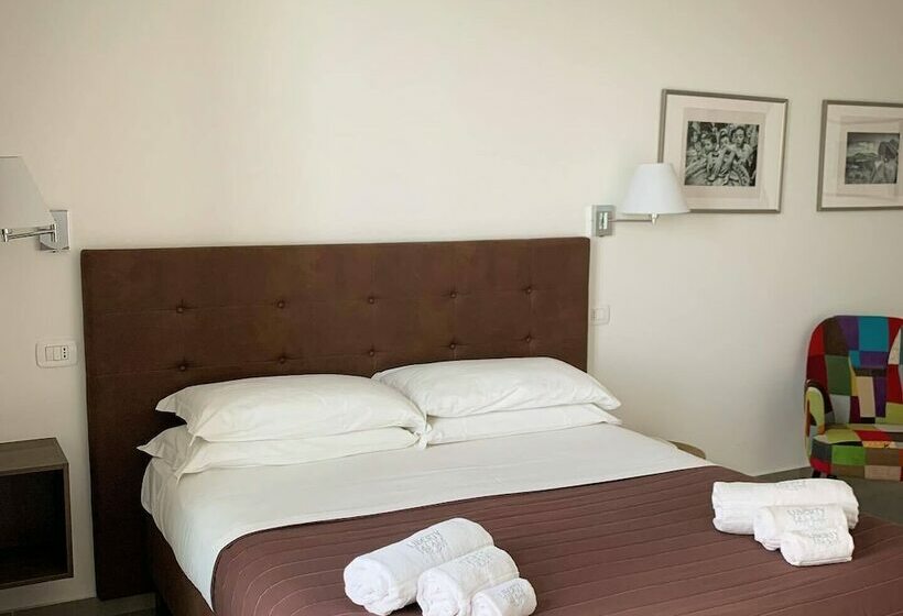 Номер Deluxe, Liberty Palace