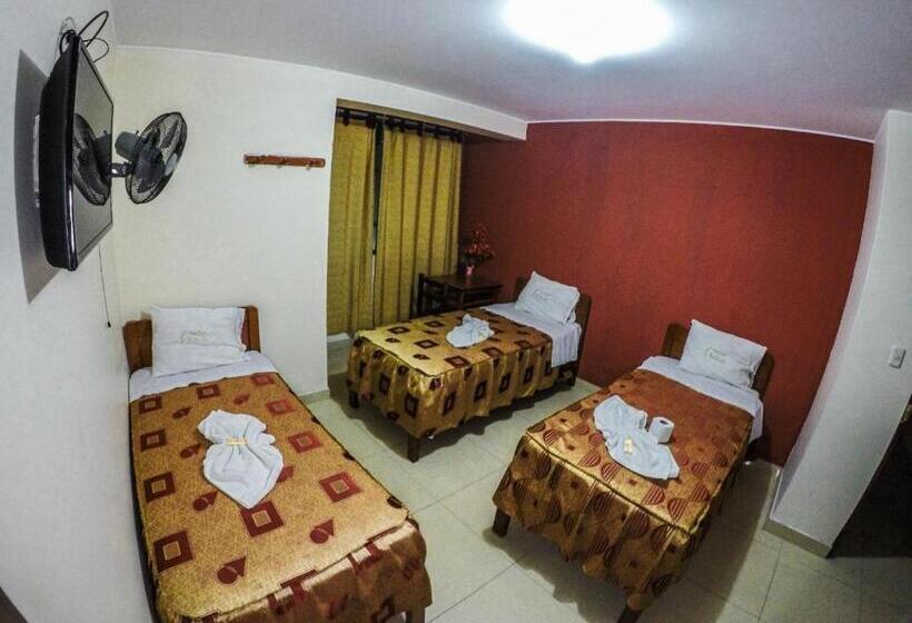 غرفة قياسية ثلاثية, Casa Maldonado
