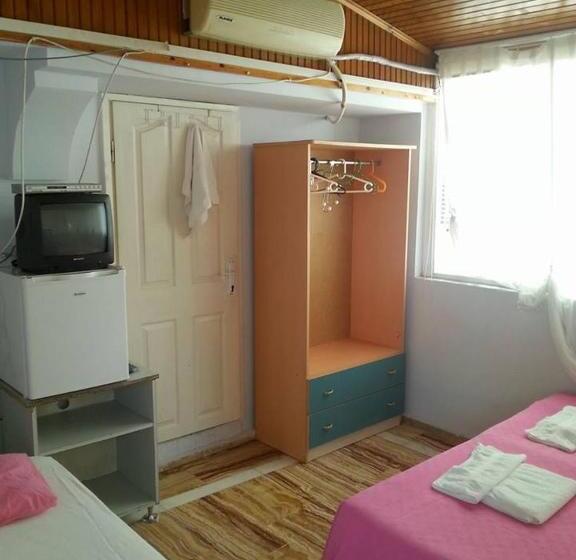 اتاق استاندارد سه نفره, Yona Motel