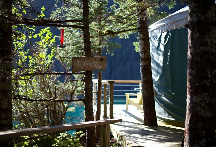 Хижина, Orca Island Cabins