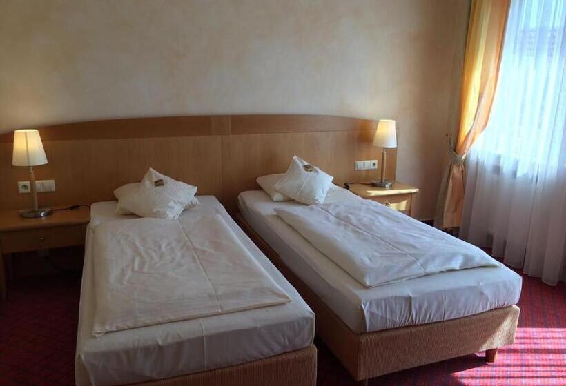 Quarto Estandar, Businesshotel Heilbronn  Biberach