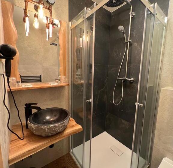 Номер Стандарт, Heidekönig Hotel Celle