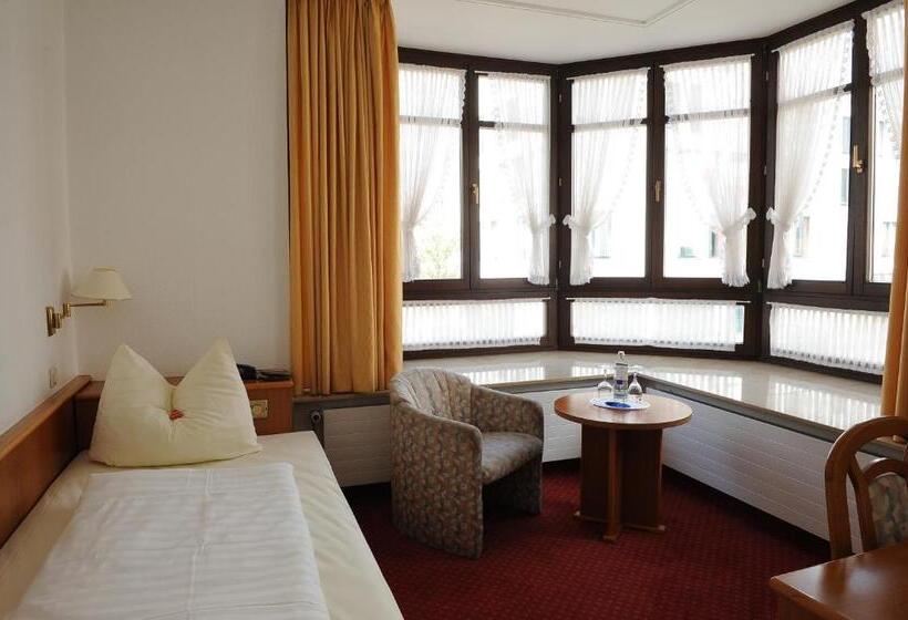 Номер Стандарт Индивидуальный, Arkaden Hotel Kelkheim