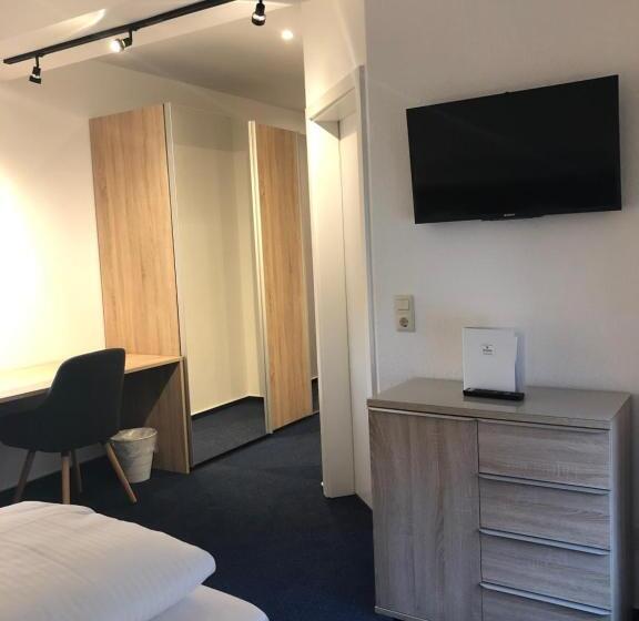 Номер Стандарт, Landhotel Gasthof Zur Krone