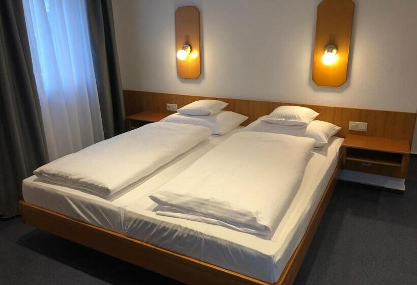 Номер Комфорт, Landhotel Gasthof Zur Krone